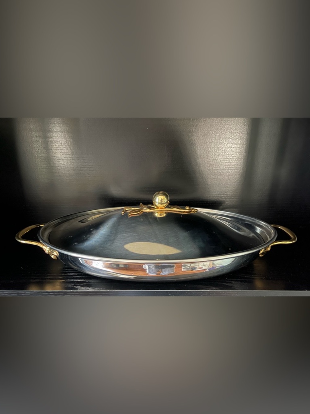 Oneida "Apples & Twigs" 2-quart Oval Covered Casserole Dish
